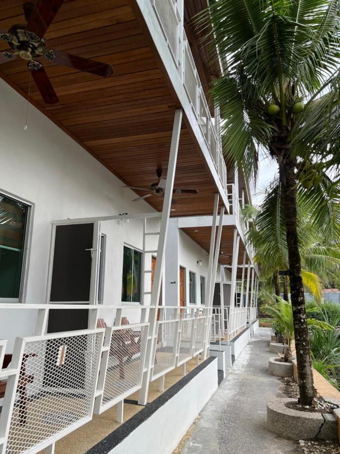 Airis Sanctuary Resort Pantai Cenang  Zewnętrze zdjęcie